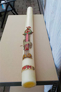 Paaskaars 2017; heeft in de kerk gebrand