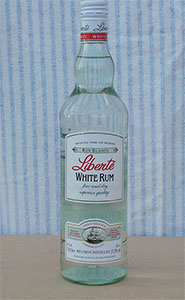 Fles witte rum