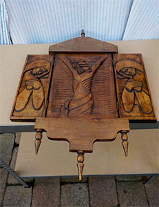 Drieluik met de gekruisigde Christus, Maria en Johannes